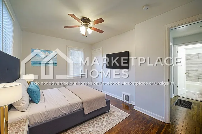 650 Robert Ave — Photo 12