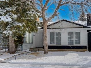 32 W Midland Pl SE, Calgary, AB T2X1P9