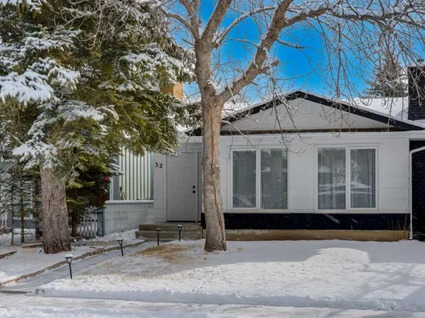 32 W Midland Pl SE, Calgary, AB T2X 1P9