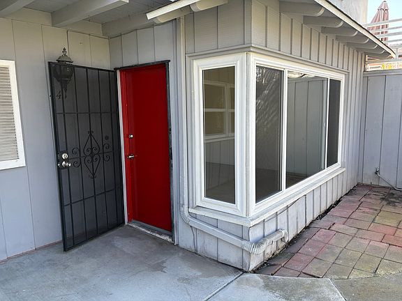 5th image of 441 Mesa Way #441