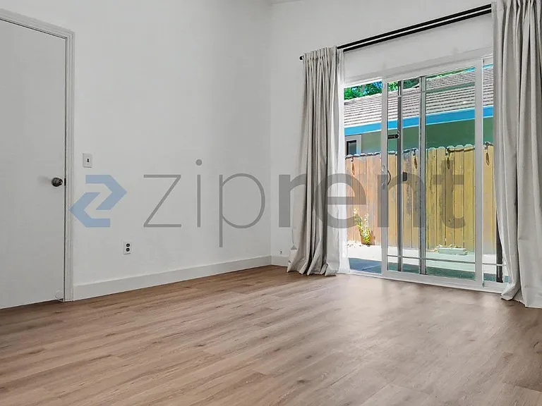 691 Cutting Way — Photo 33