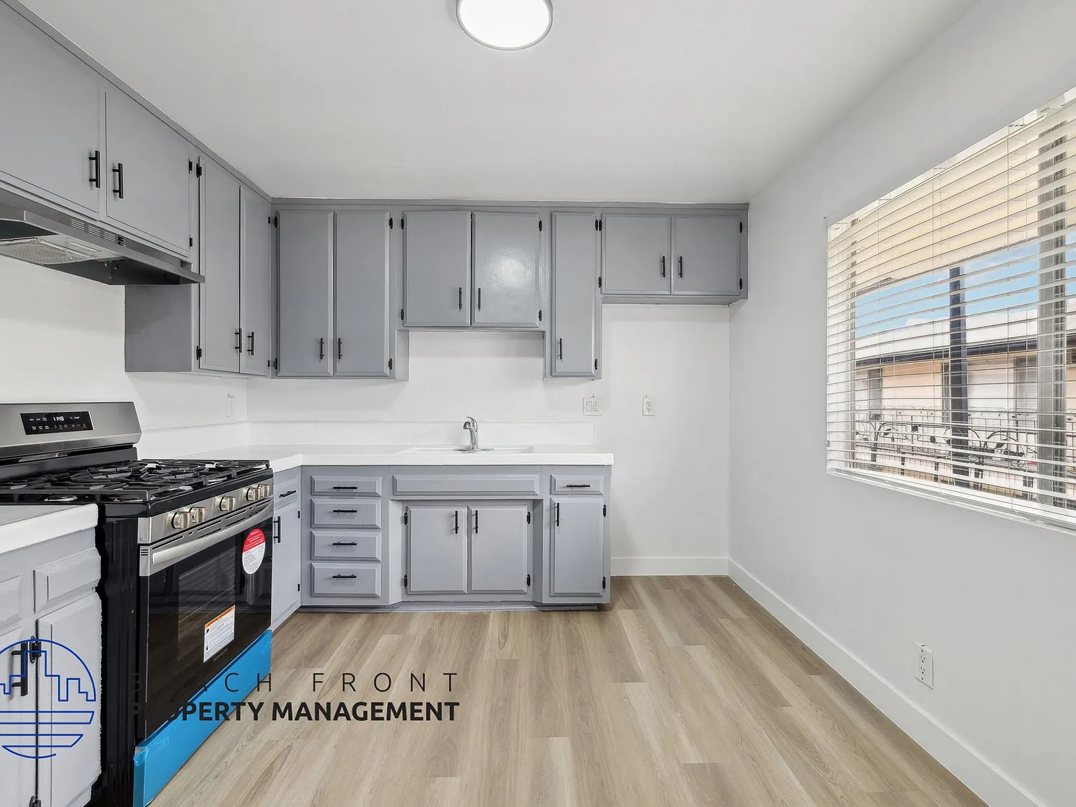 850 N Citrus St. — Photo 2