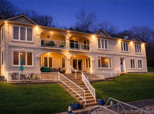 17876 Tradewind Dr, Rocky Mount, MO 65072