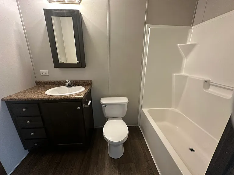 2088 E Empire Ave #208 — Photo 9