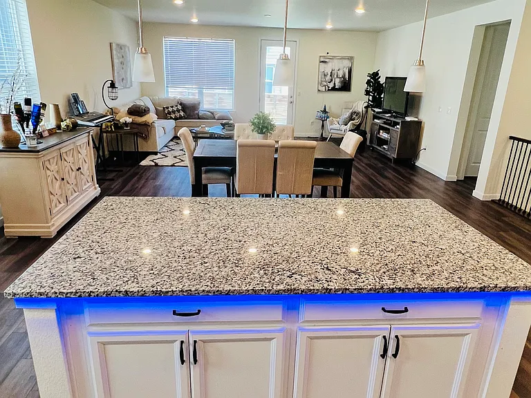 544 Navion Ln — Photo 9