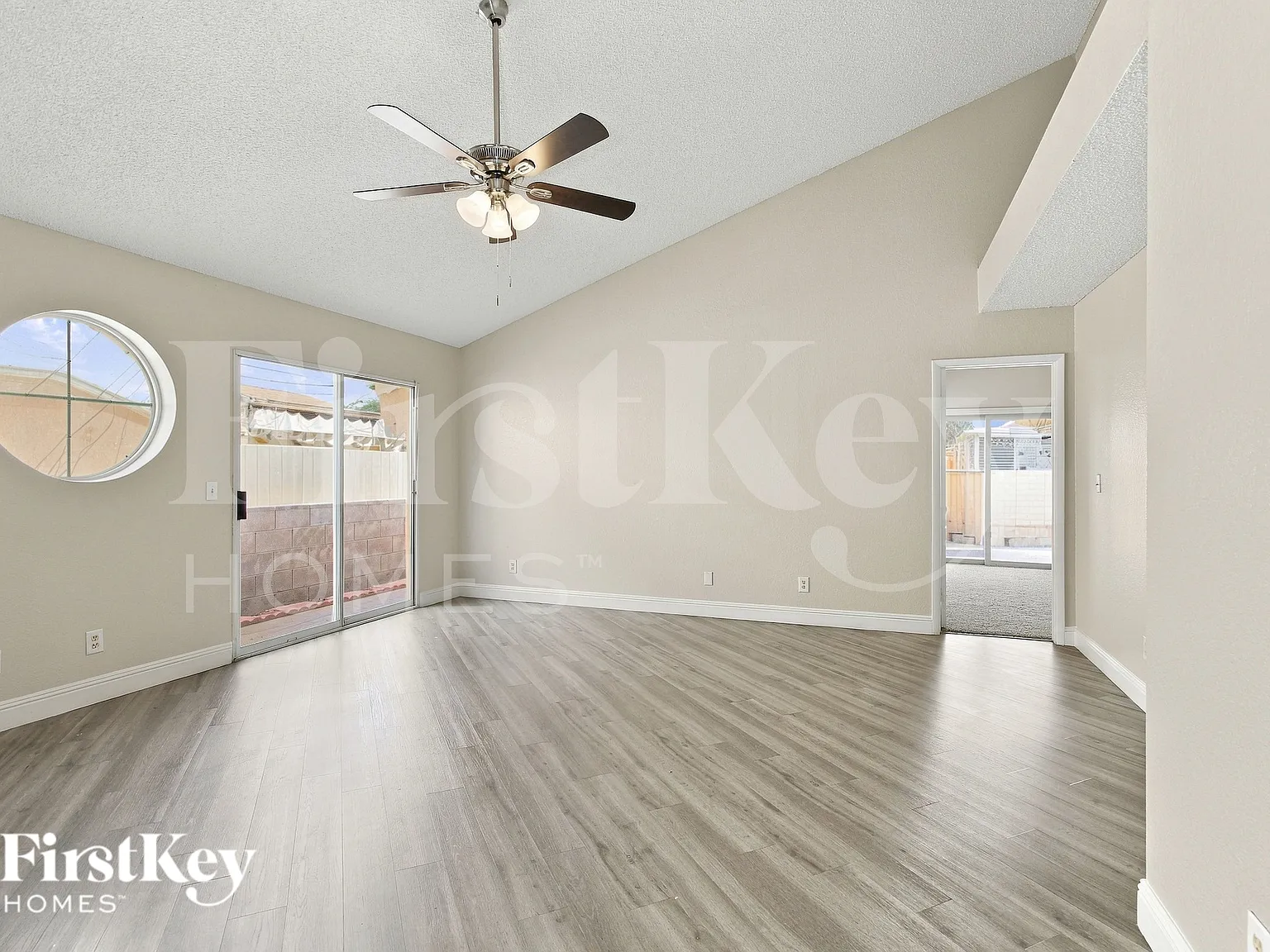 3 bed, 2.0 bath, 1518 sqft, $1,845 — Photo 2