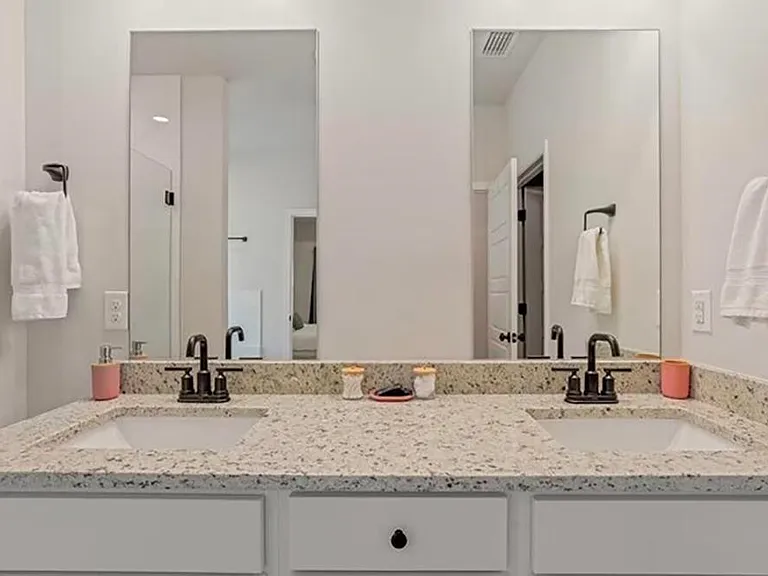 2047 Hansell Hill Dr — Photo 23