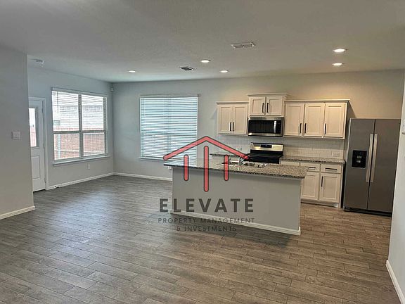 4th image of 5228 Petal Meadows Dr
