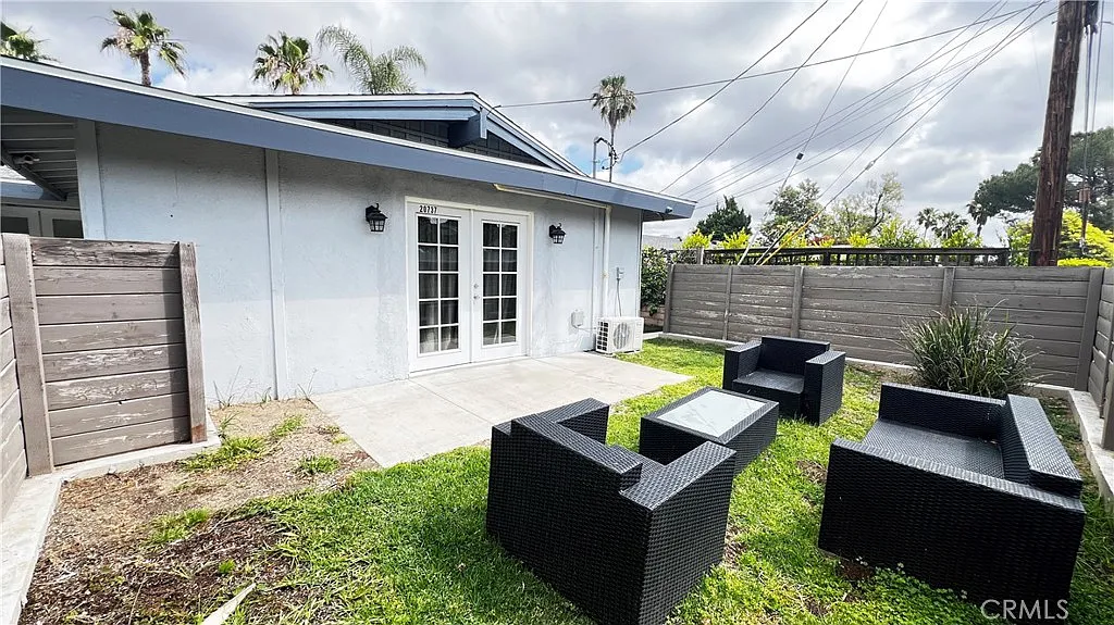 Building Photo - 20737 Tiara St