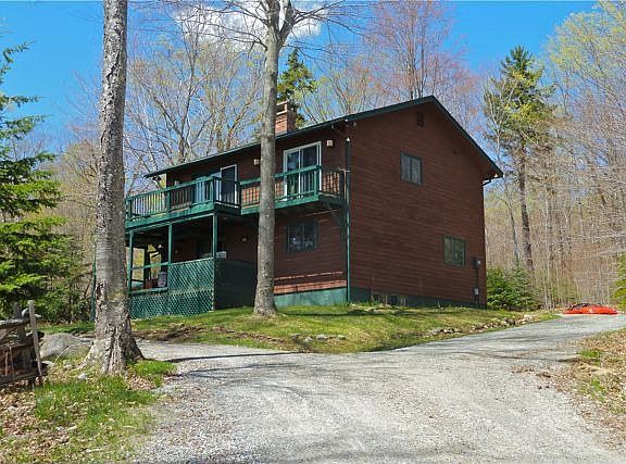 5th image of 21 Amanda Dr