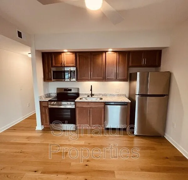 712 High St #5 — Photo 6