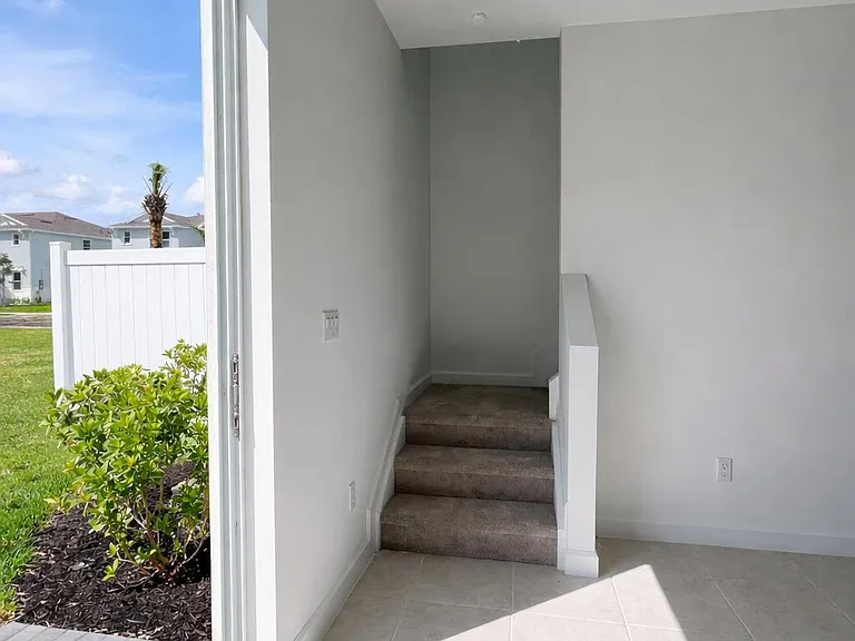 4616 Hollister Ave #4616 — Photo 4