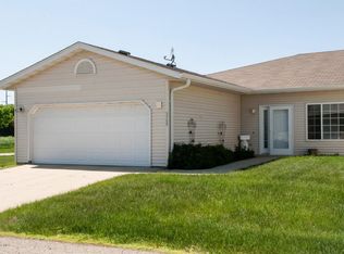 5769 Melena Ct NW, Rochester, MN 55901