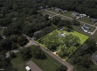 7630 Deakle Ln, Irvington, AL 36544