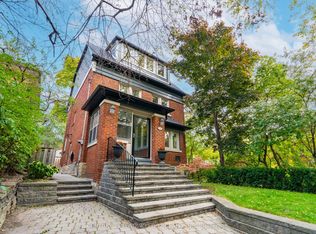 387 Kennedy Ave, Toronto, ON M6P 3C5