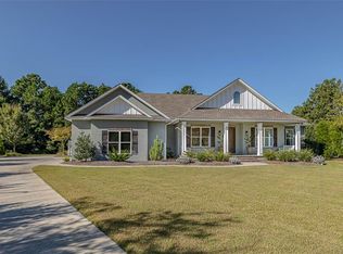 18 Crows Nest Cv, Brunswick, GA 31523