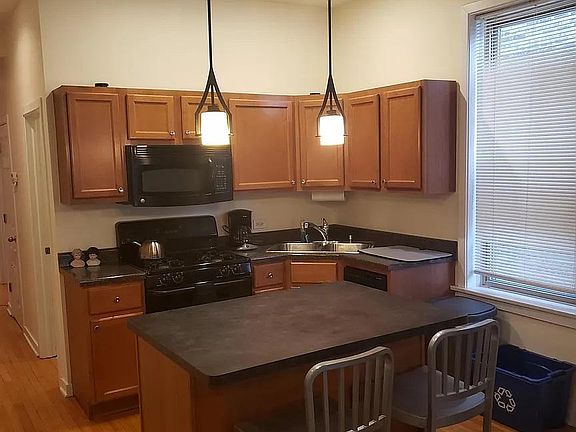 2nd image of 2611 W Augusta Blvd APT 3F