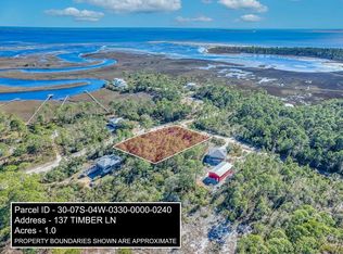 137 Timber Ln, Carrabelle, FL 32322