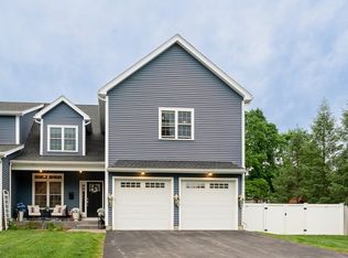 38 Cherry St #B, Hudson, MA 01749