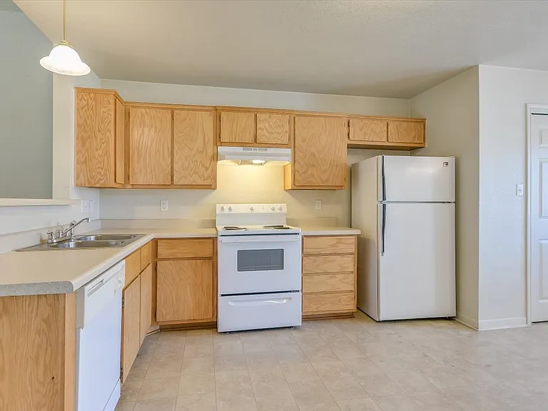 3805 El Paso Dr #A — Photo 4