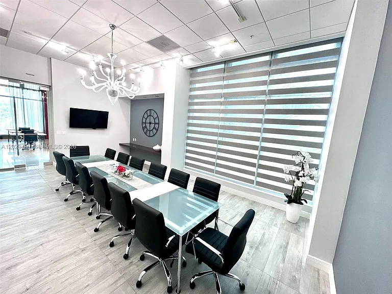 300 S Biscayne Blvd #T-3702 — Photo 40