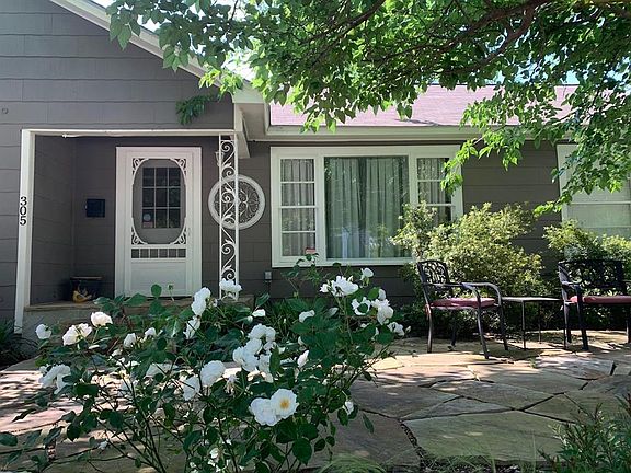 2nd image of 305 W Davis St