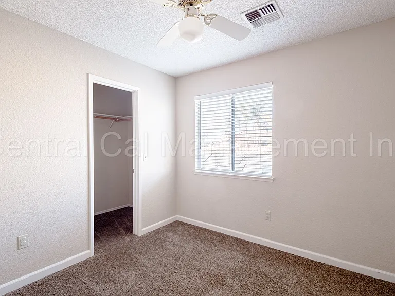 8004 Rushing River Ct — Photo 18