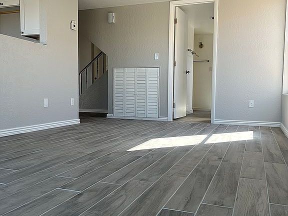 3rd image of 9461 N Albatross Dr