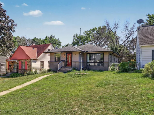 3401 McNair Dr N, Minneapolis, MN 55422
