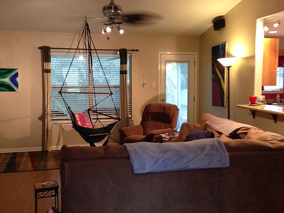 High ceiling Living Area