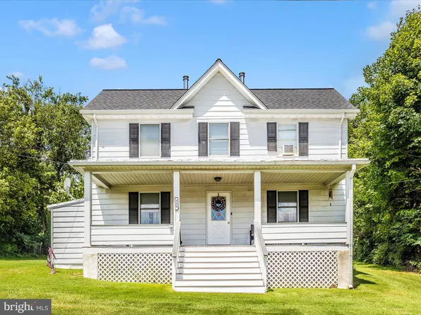 306 Hill St, Mount Airy, MD 21771