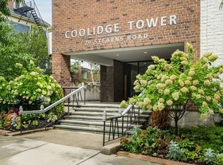 20 Stearns Rd APT 33, Brookline, MA 02446