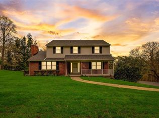 695 Franklin Rd, Mars, PA 16046