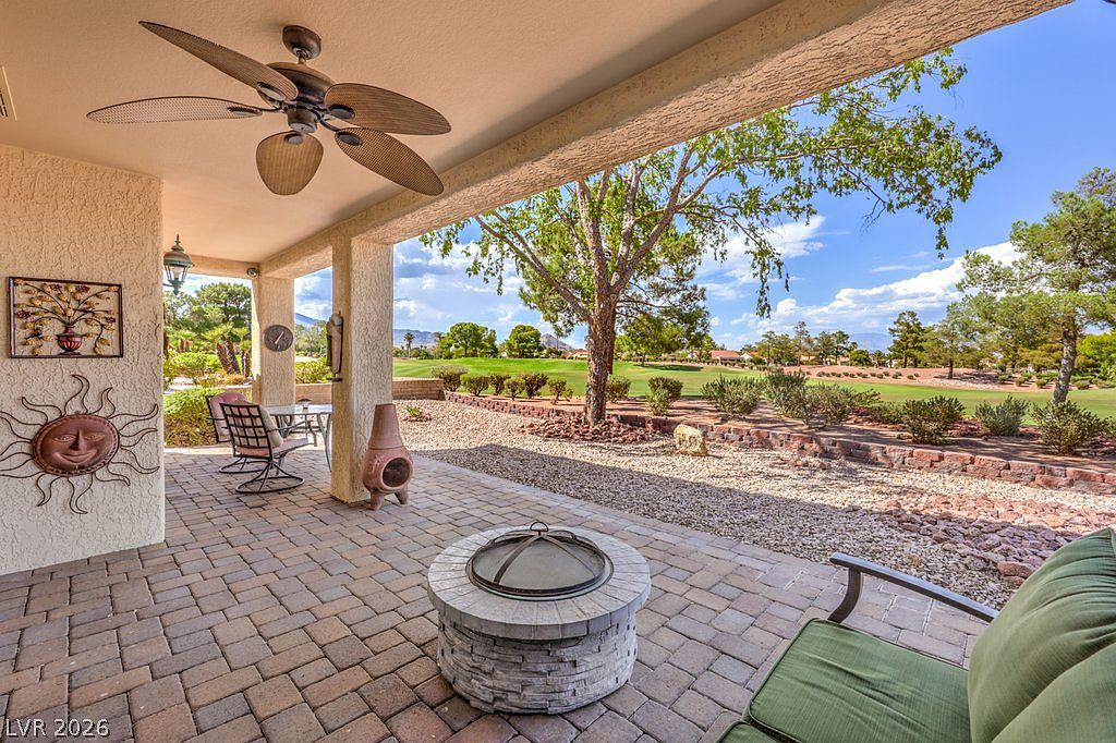 9076 Sundial Dr