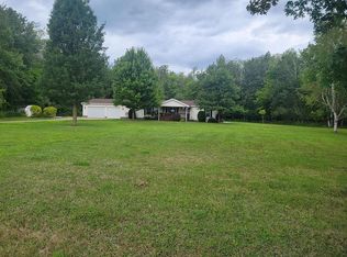 4371 Stollaker Rd, Jefferson, OH 44047