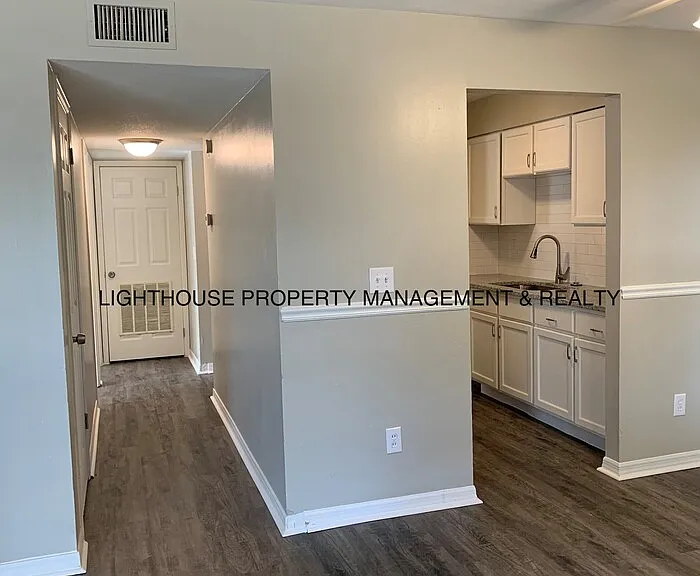 458 Crabapple Ct #C — Photo 6