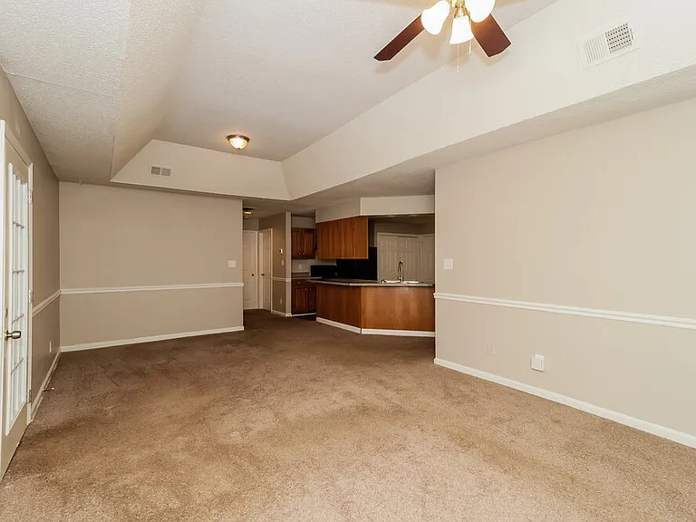 45 Kingswood Club Dr — Photo 6