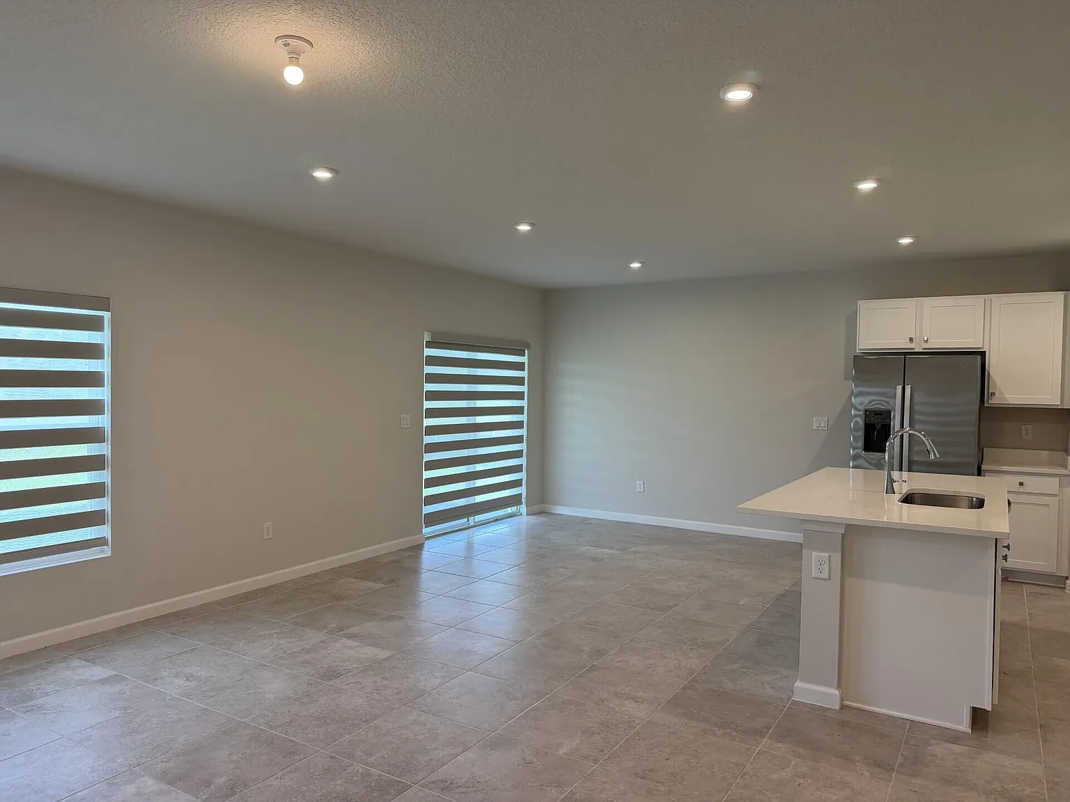 4 bed, 2.0 bath, 1850 sqft, $2,900 — Photo 4
