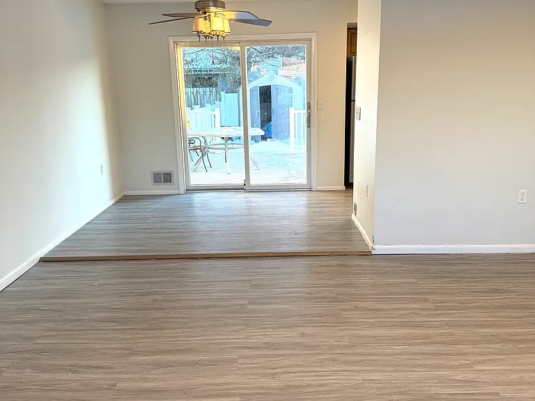 3223 Mystic Port Pl — Photo 3