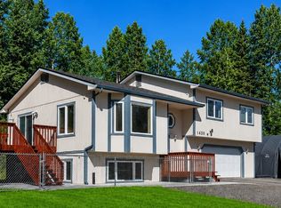 1430 Helenka Dr, Fairbanks, AK 99712