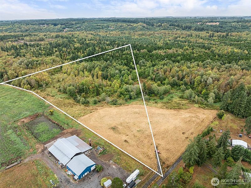 2nd image of 233 Allison Road