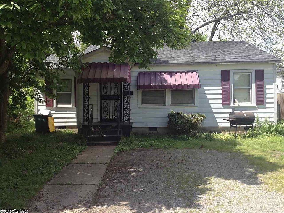 1st image of 605 Protho St