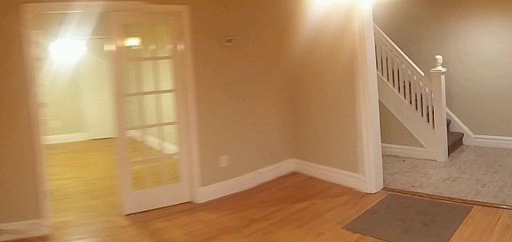3rd image of 105 Columbia Ave