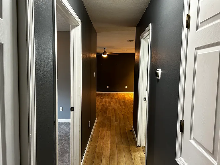 1005 Nichols St — Photo 25