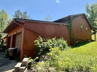 1463 Jarvisville Rd, Salem, WV 26426