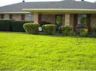 207 Kensington Ave, Bossier City, LA 71111