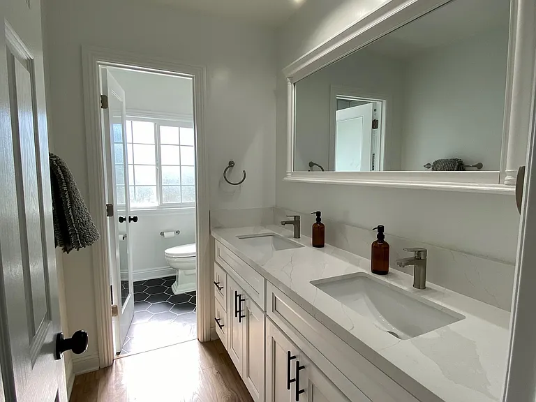 9431 W Lilac Rd #1 — Photo 18