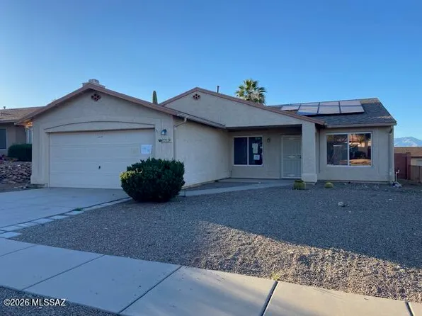 8903 E Fairway Groves Dr, Tucson, AZ 85730