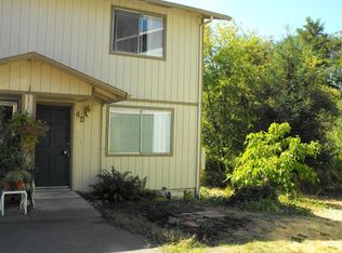 610 N Main St #4-D, Phoenix, OR 97535