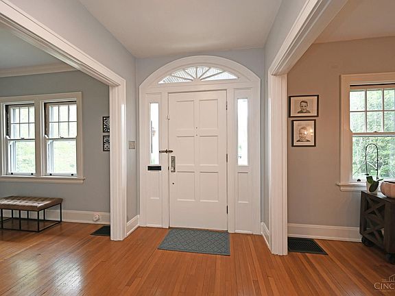 5th image of 3280 Linwood Ave